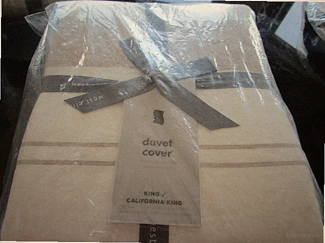 West Elm Hemp Cotton Serene Stripes Duvet King alabaster clay + 1 king sham New